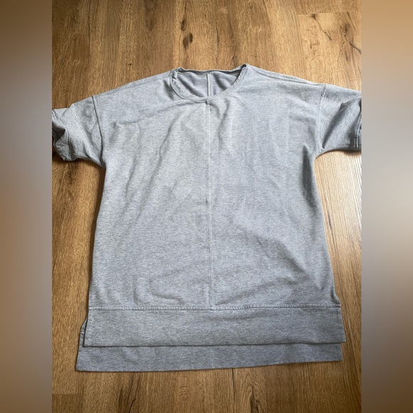 Lululemon Cut Above Tee Side Slit Terry Cloth Short Sleeve Sweatshirt Gray - Picture 1 of 6